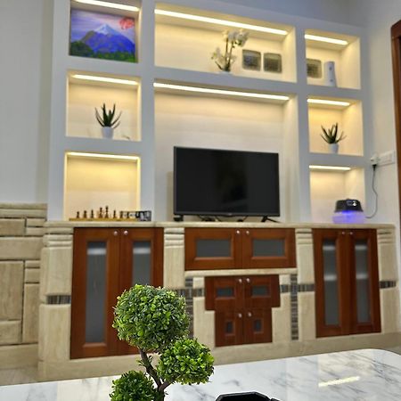 شقة Sea View Apartament. Luxury Area In Durres Beach. المظهر الخارجي الصورة