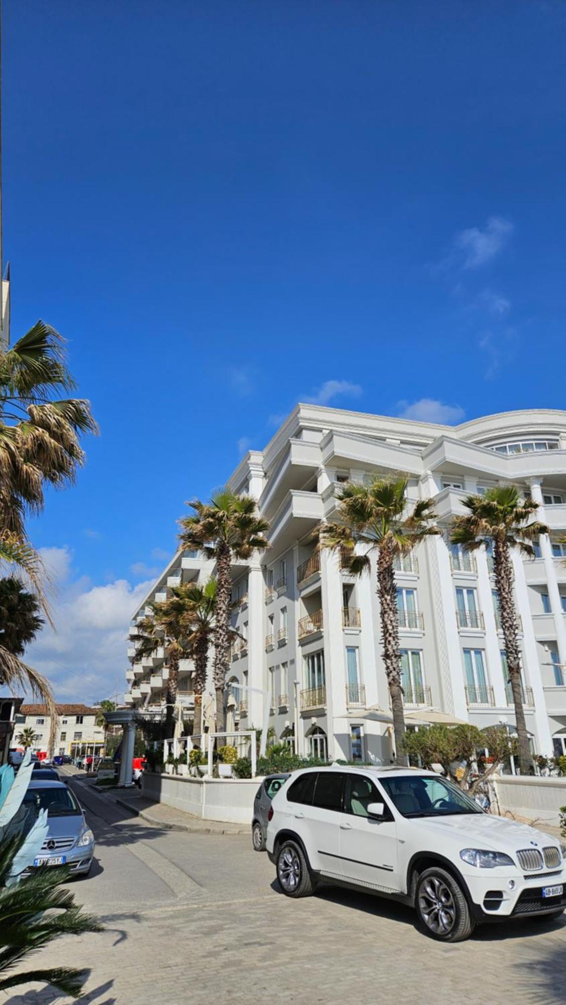 شقة Sea View Apartament. Luxury Area In Durres Beach. المظهر الخارجي الصورة