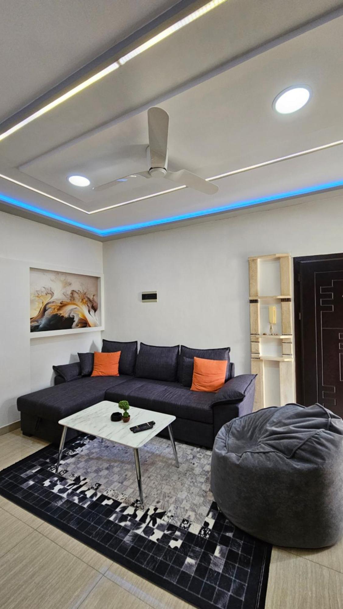 شقة Sea View Apartament. Luxury Area In Durres Beach. المظهر الخارجي الصورة